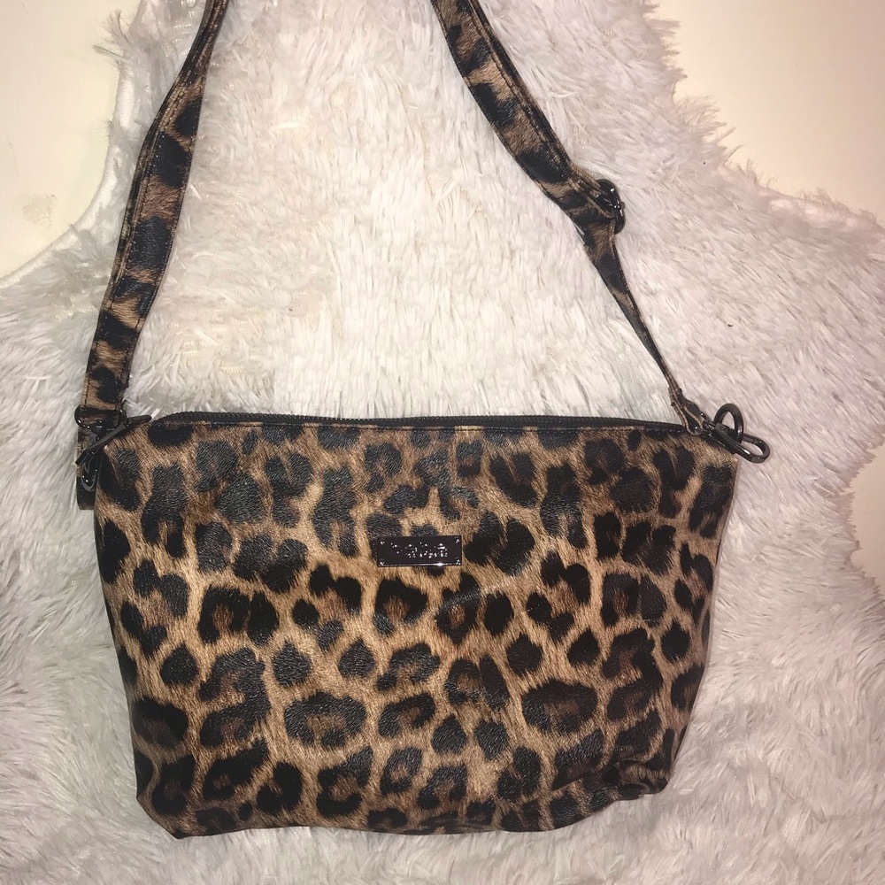 Crossbody purse